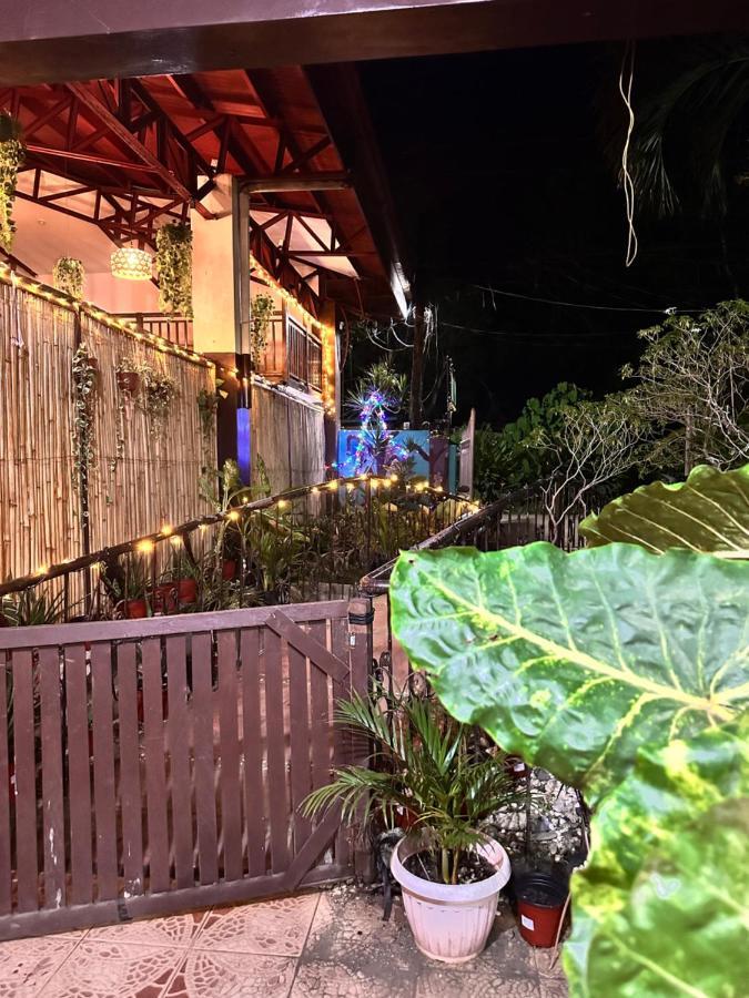 Close To The Airport, City Center, Accessible - Amancio'S New Extension Puerto Princesa Bagian luar foto